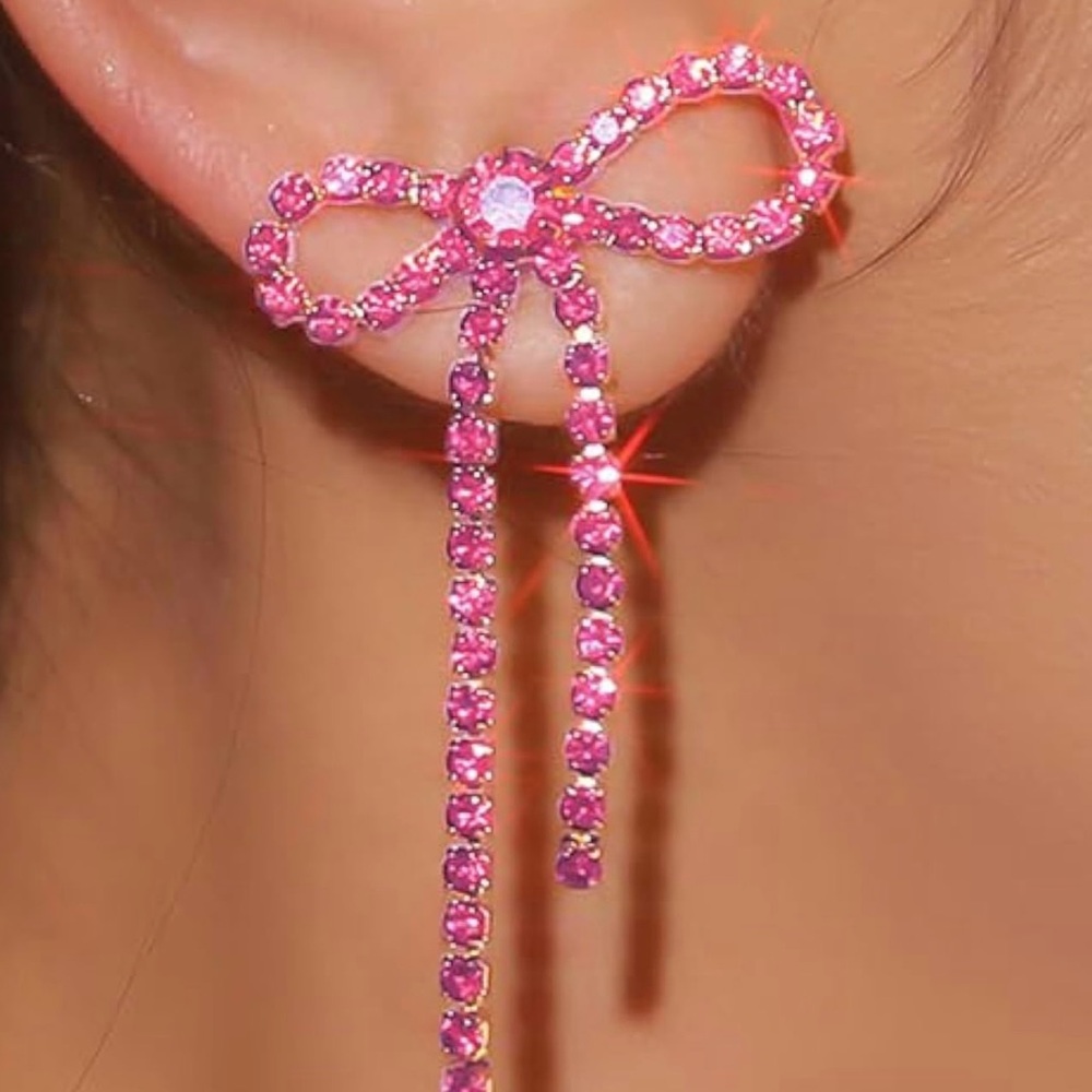 ✨GORGEOUS - Rhinestone Hot Pink Drop Bow Chandelier Earrings - BRAND NEW! - Picture 3 of 4